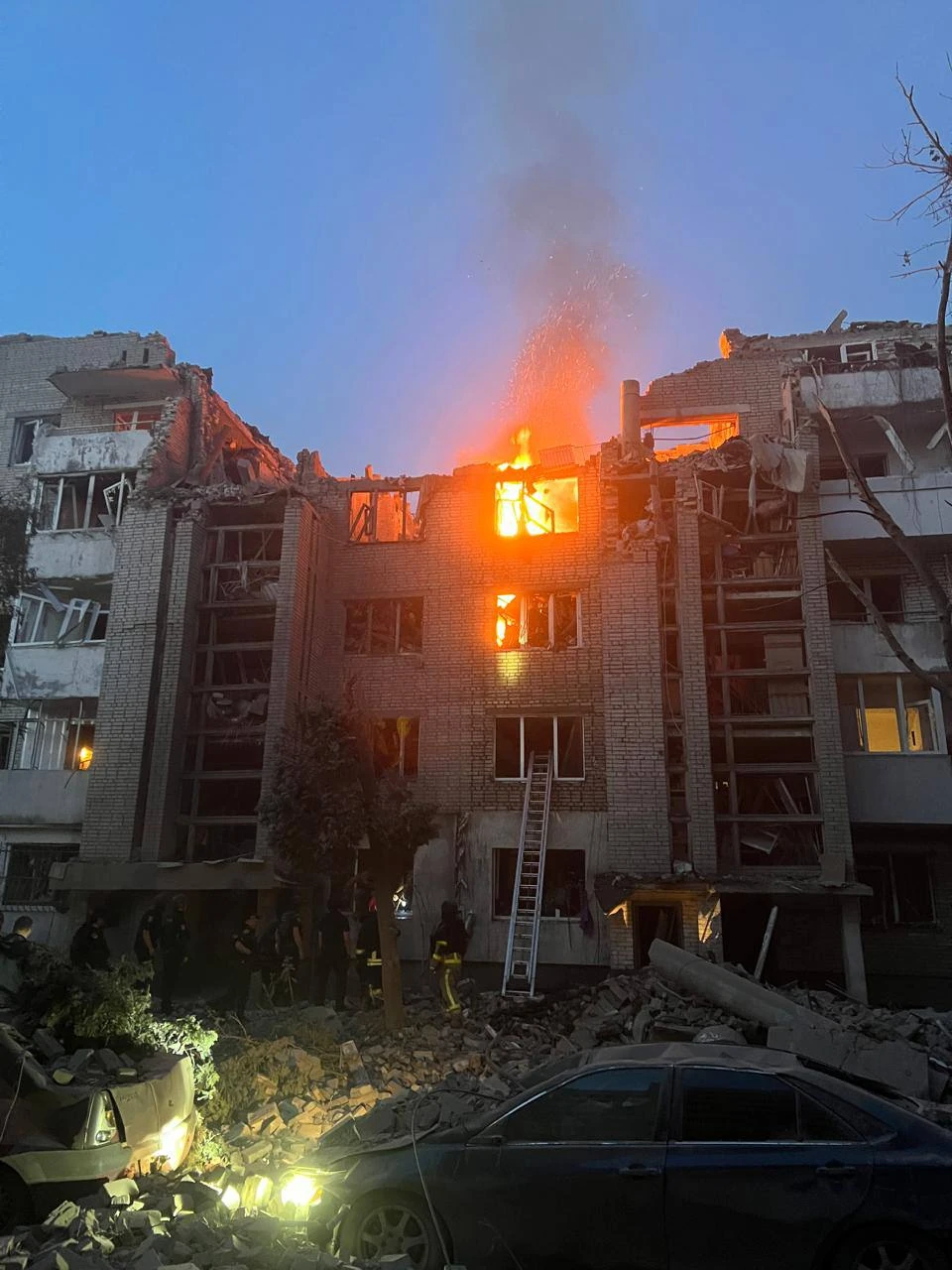 Пожежа у Львові на вулицях Патона та Виговського