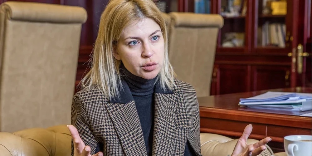 Сторінка указу Президента України №696/2026 про звільнення Стефанішиної